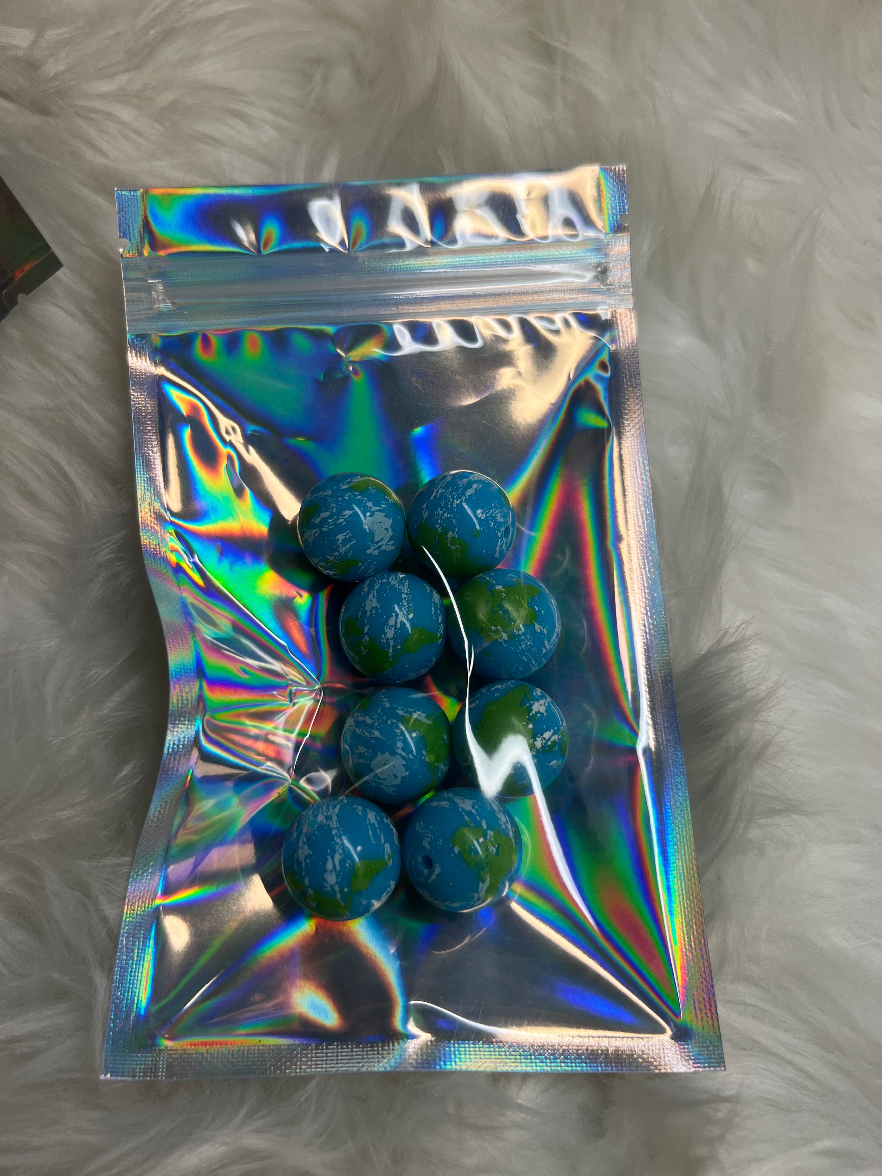 World bead pack – Telly Box Crafts LLC